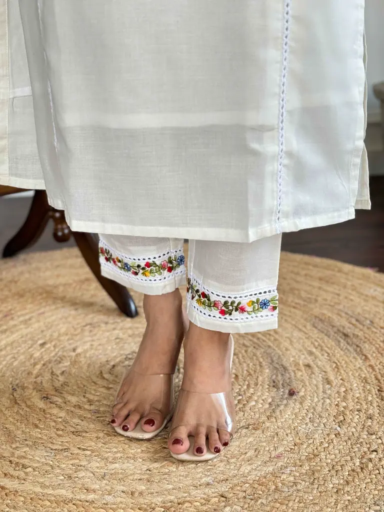 NK-592-White (7).webp