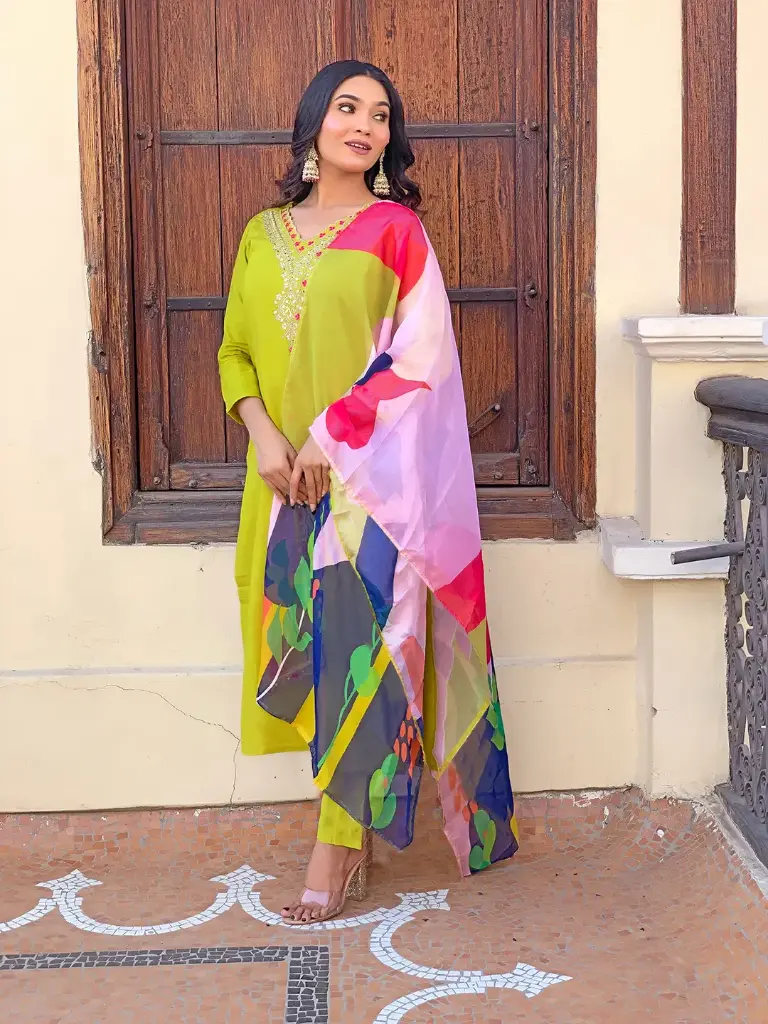 VISCOSE EMBROIDERED KURTA PANT & DUPATTA SETS