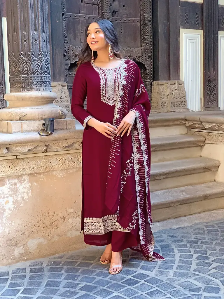 VICHITRA SILK KURTA & PANT WITH CHINON DUPATTA