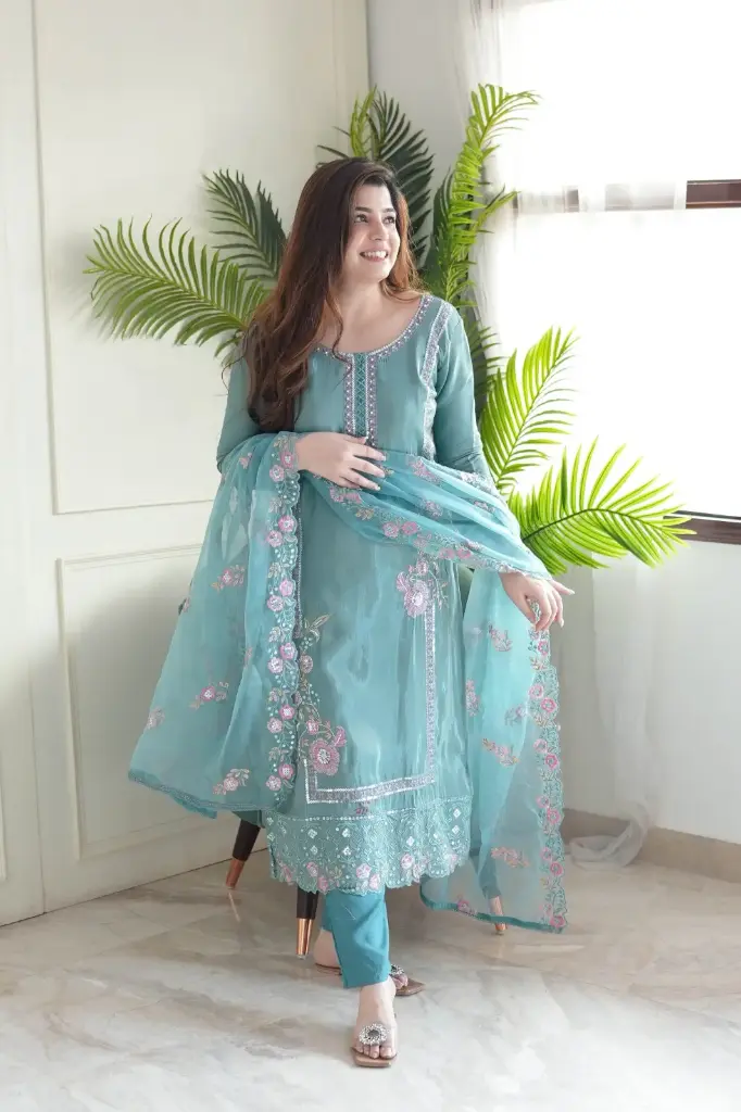 CHINON SILK KURTA SETS