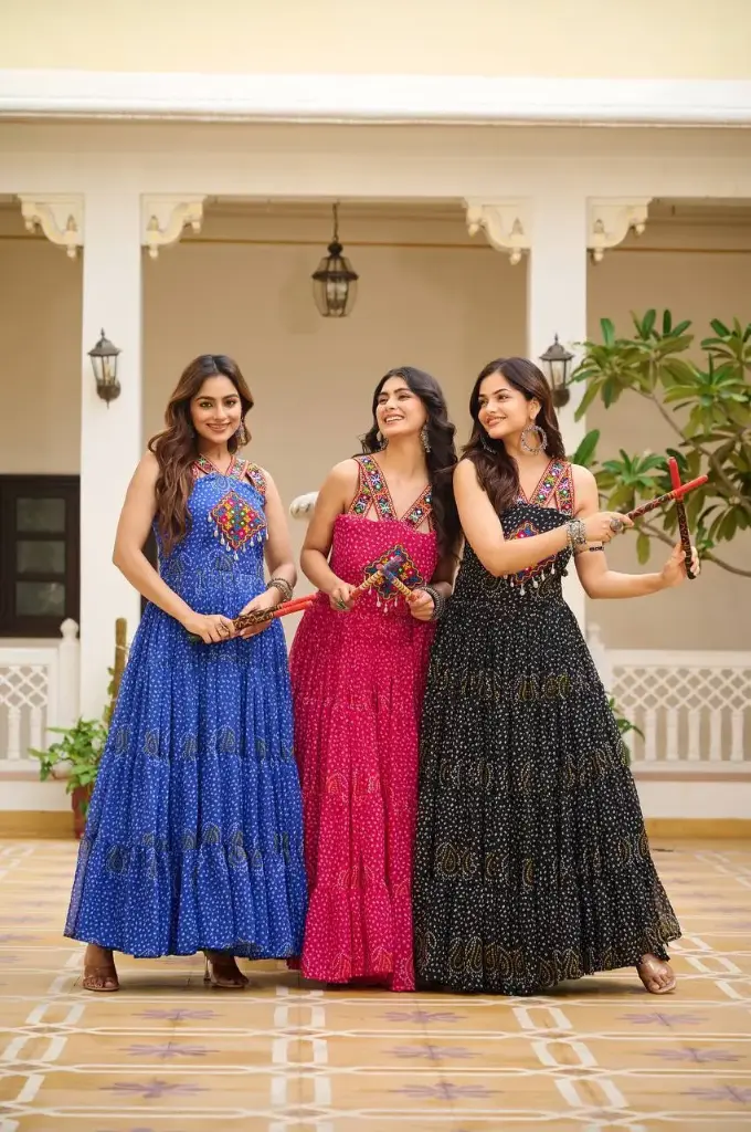 GEROGETTE  BANDHNI PRINT GOWN